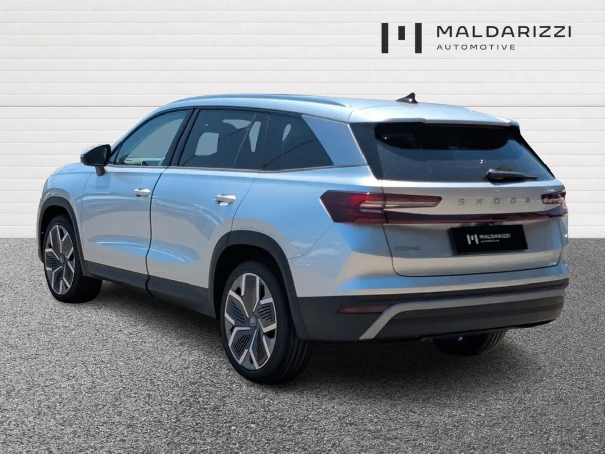 Skoda Kodiaq nuova a Lecce (4)