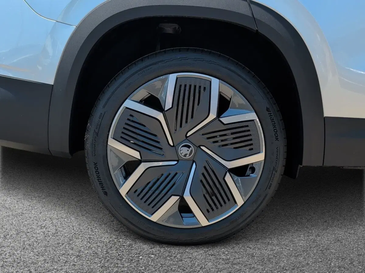 Skoda Kodiaq nuova a Lecce (6)