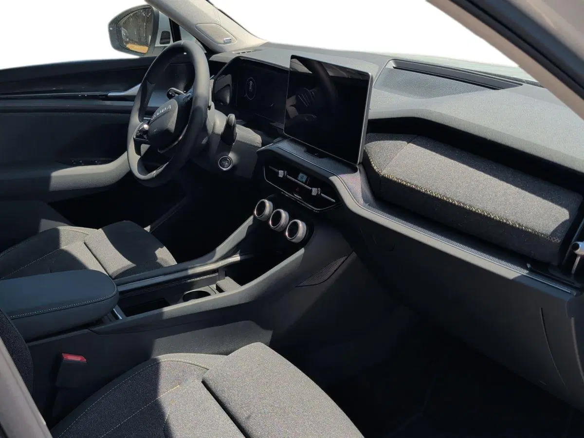 Skoda Kodiaq nuova a Lecce (9)