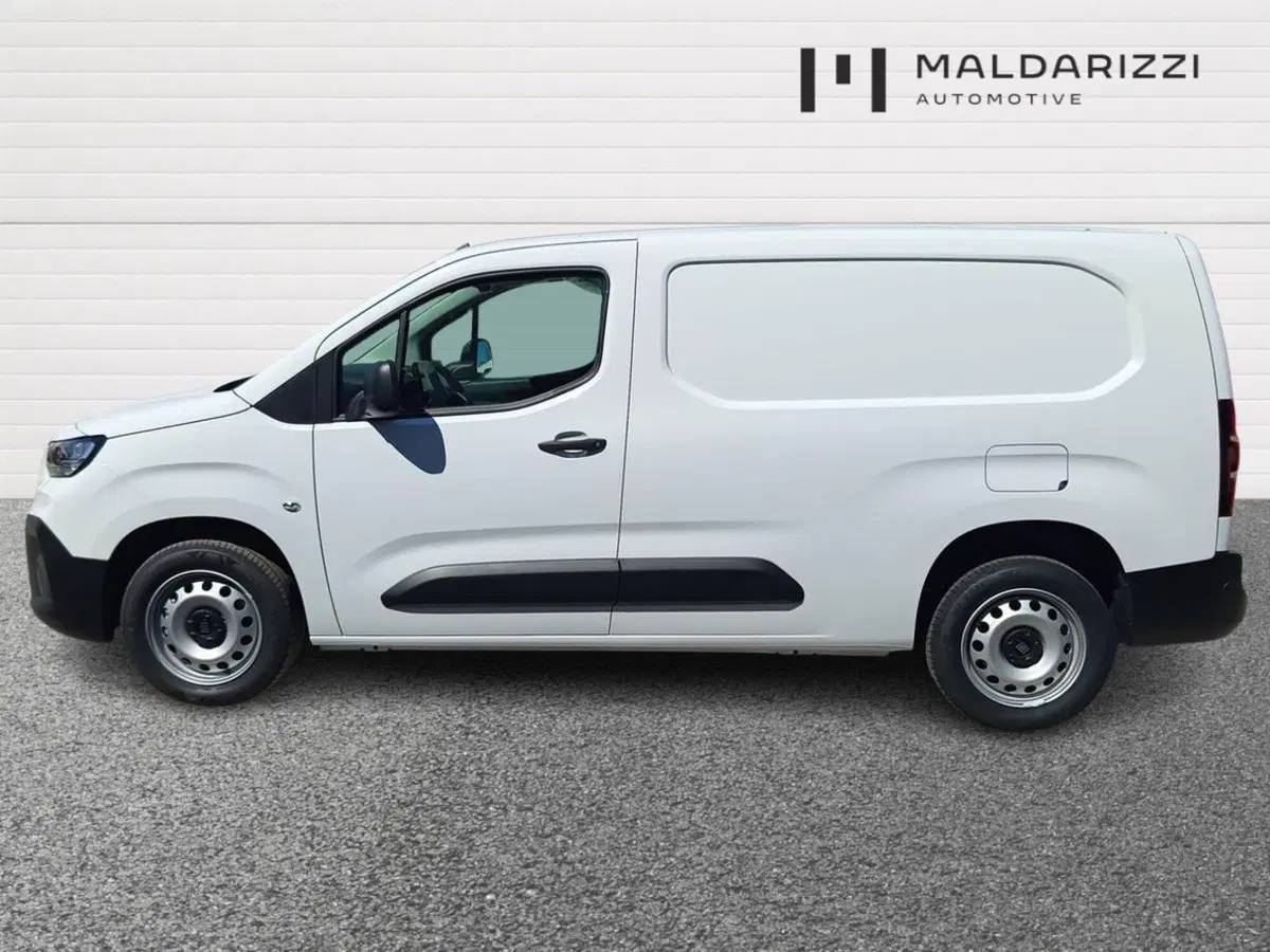 Fiat Doblò Furgone nuova a Bari (5)