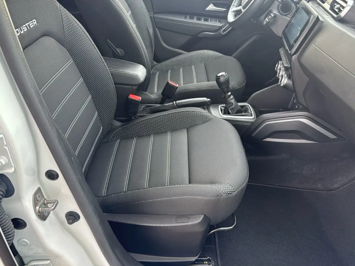 Dacia Duster usata a Ferrara (10)