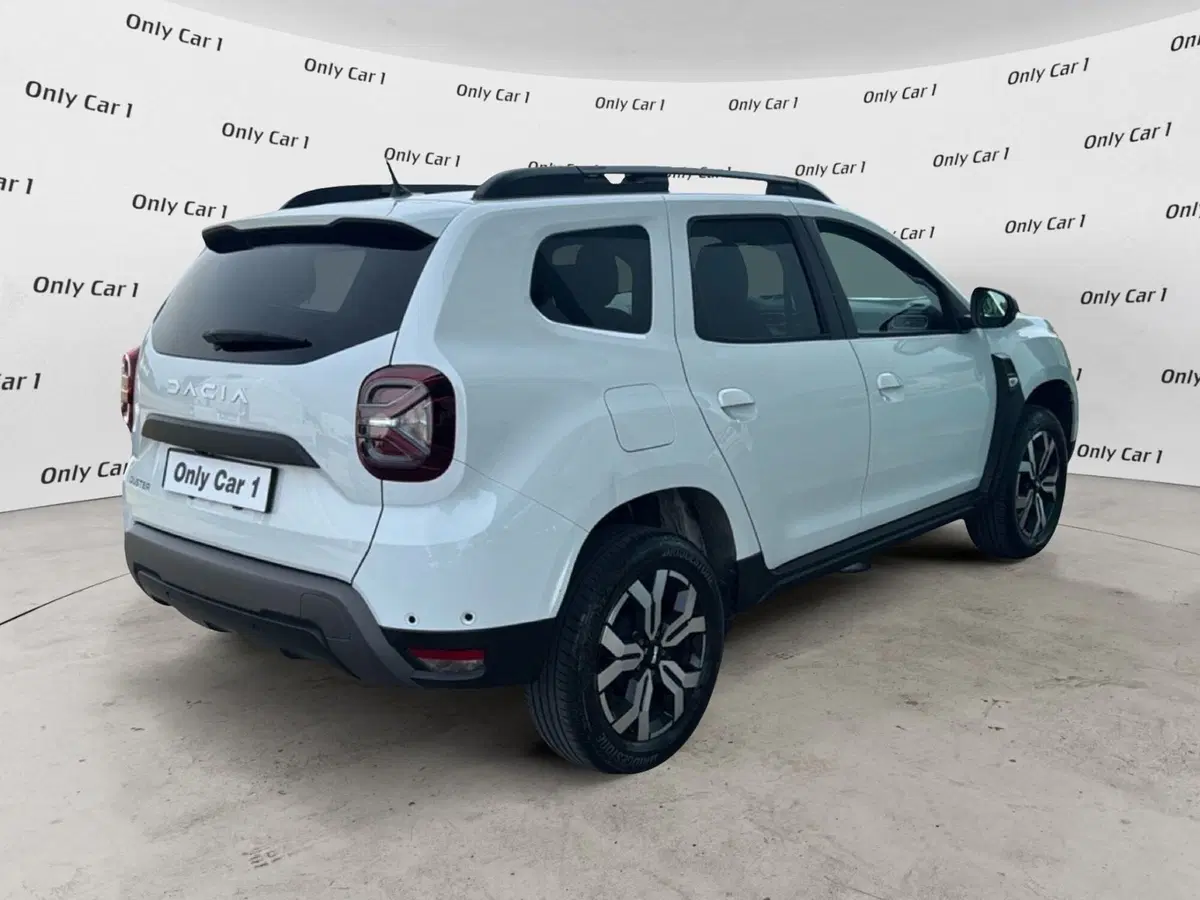 Dacia Duster usata a Ferrara (6)
