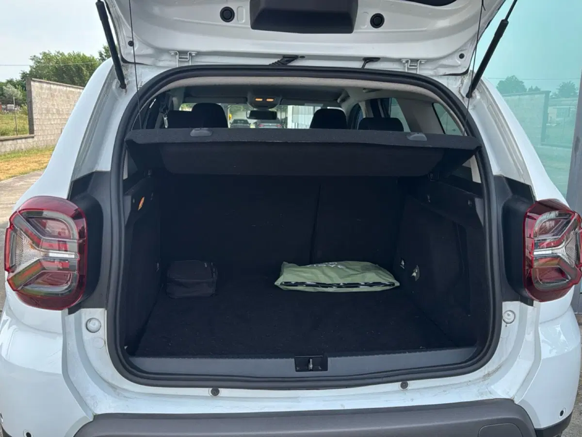 Dacia Duster usata a Ferrara (7)