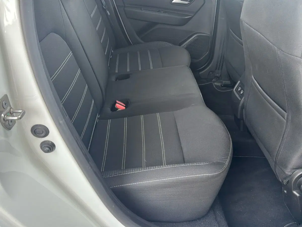 Dacia Duster usata a Ferrara (9)