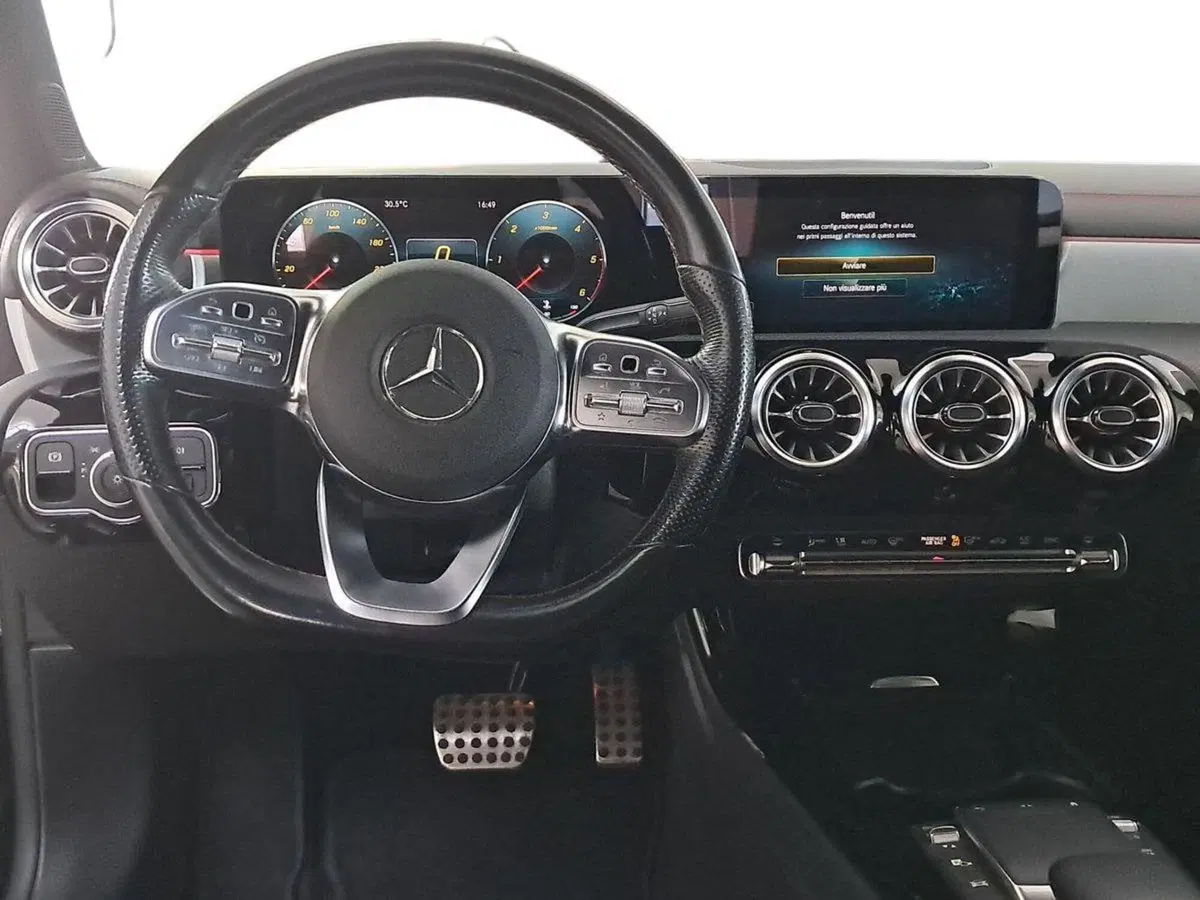 Mercedes-Benz CLA Shooting Brake usata a Rimini (10)