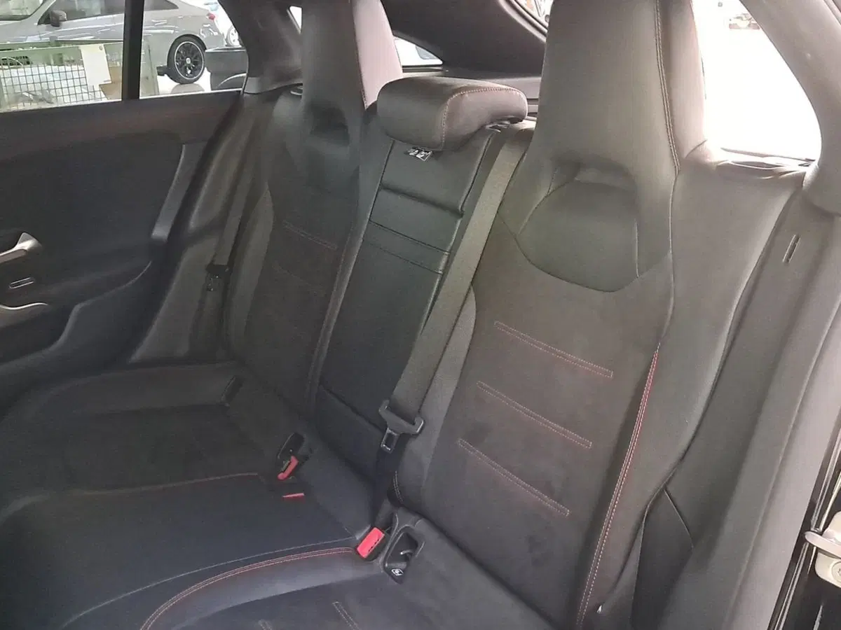 Mercedes-Benz CLA Shooting Brake usata a Rimini (13)