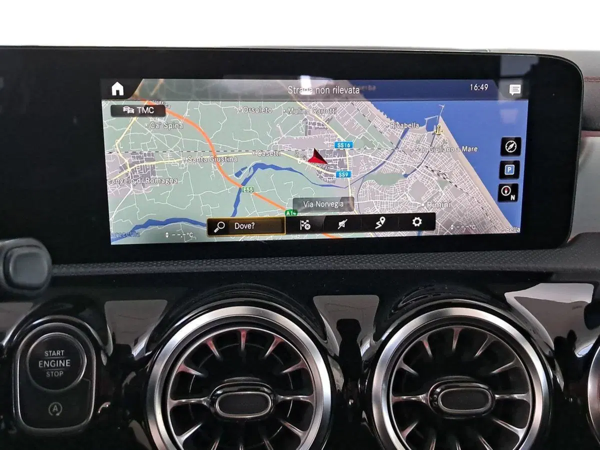 Mercedes-Benz CLA Shooting Brake usata a Rimini (15)