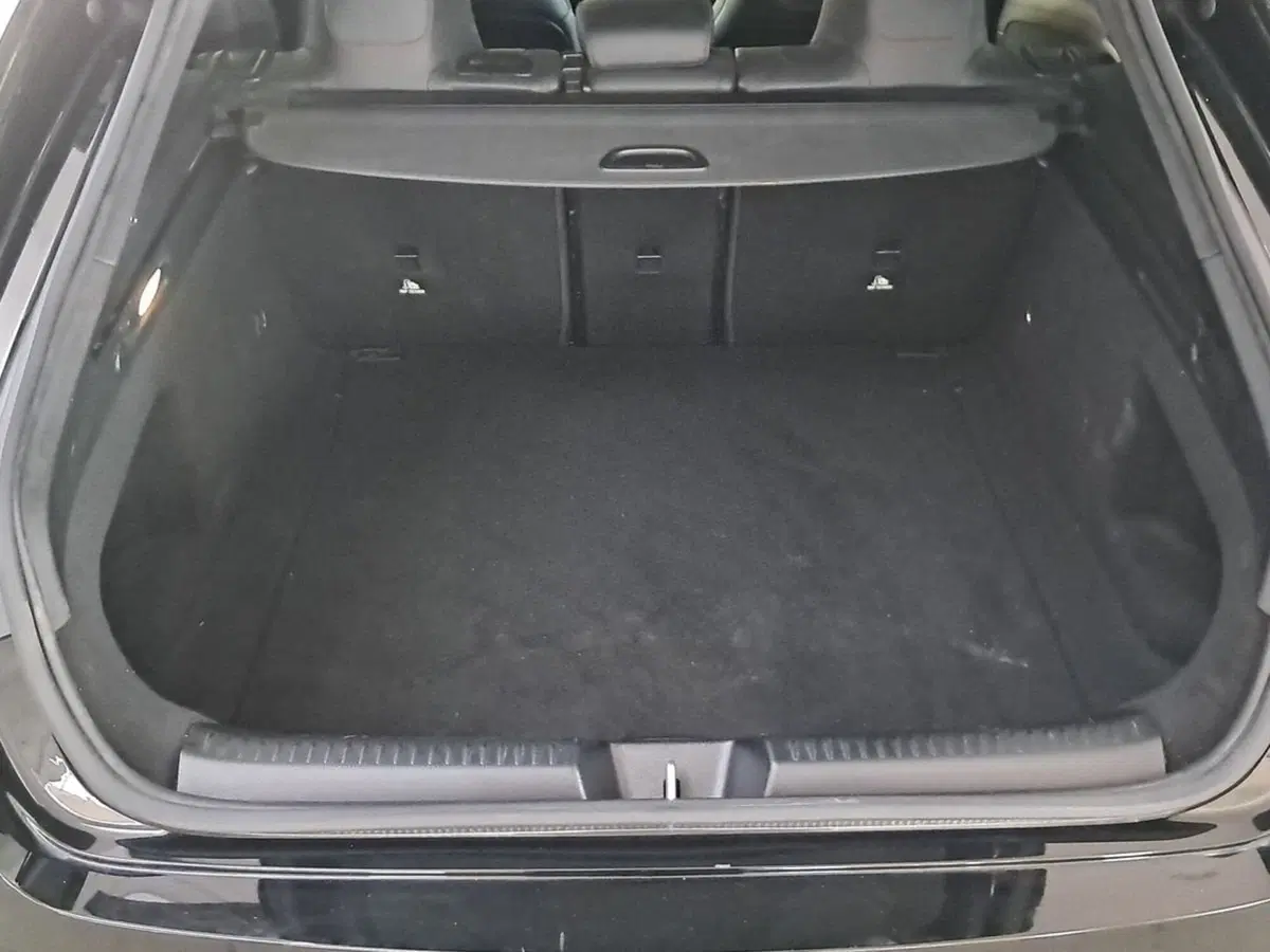 Mercedes-Benz CLA Shooting Brake usata a Rimini (7)
