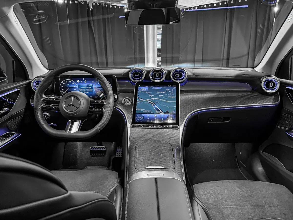 Mercedes-Benz GLC SUV nuova a Ancona (13)