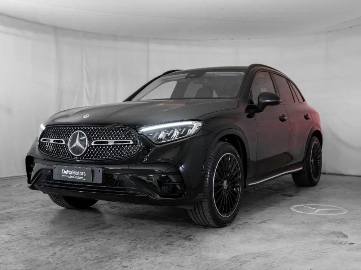 Mercedes-Benz GLC SUV nuova a Ancona