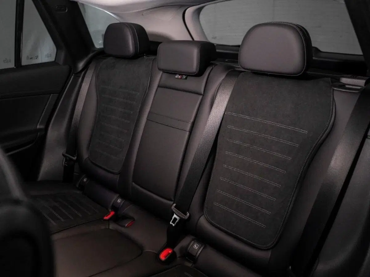 Mercedes-Benz GLC SUV nuova a Ancona (13)