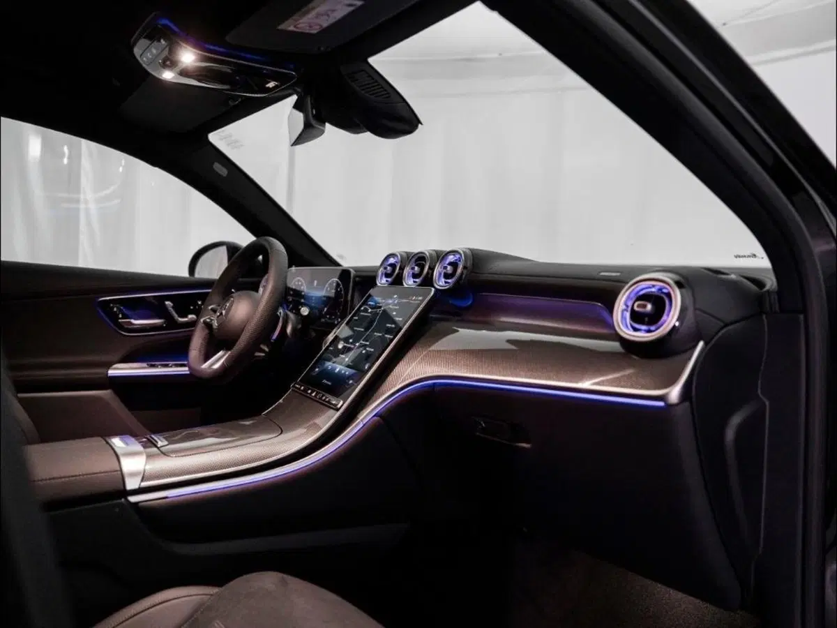 Mercedes-Benz GLC SUV nuova a Ancona (15)