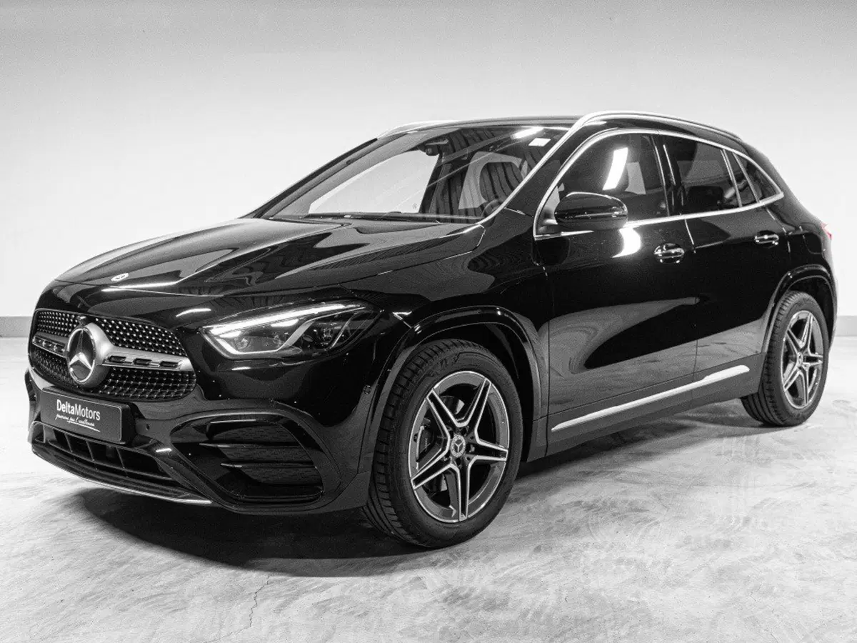 Mercedes-Benz GLA SUV nuova a Ancona