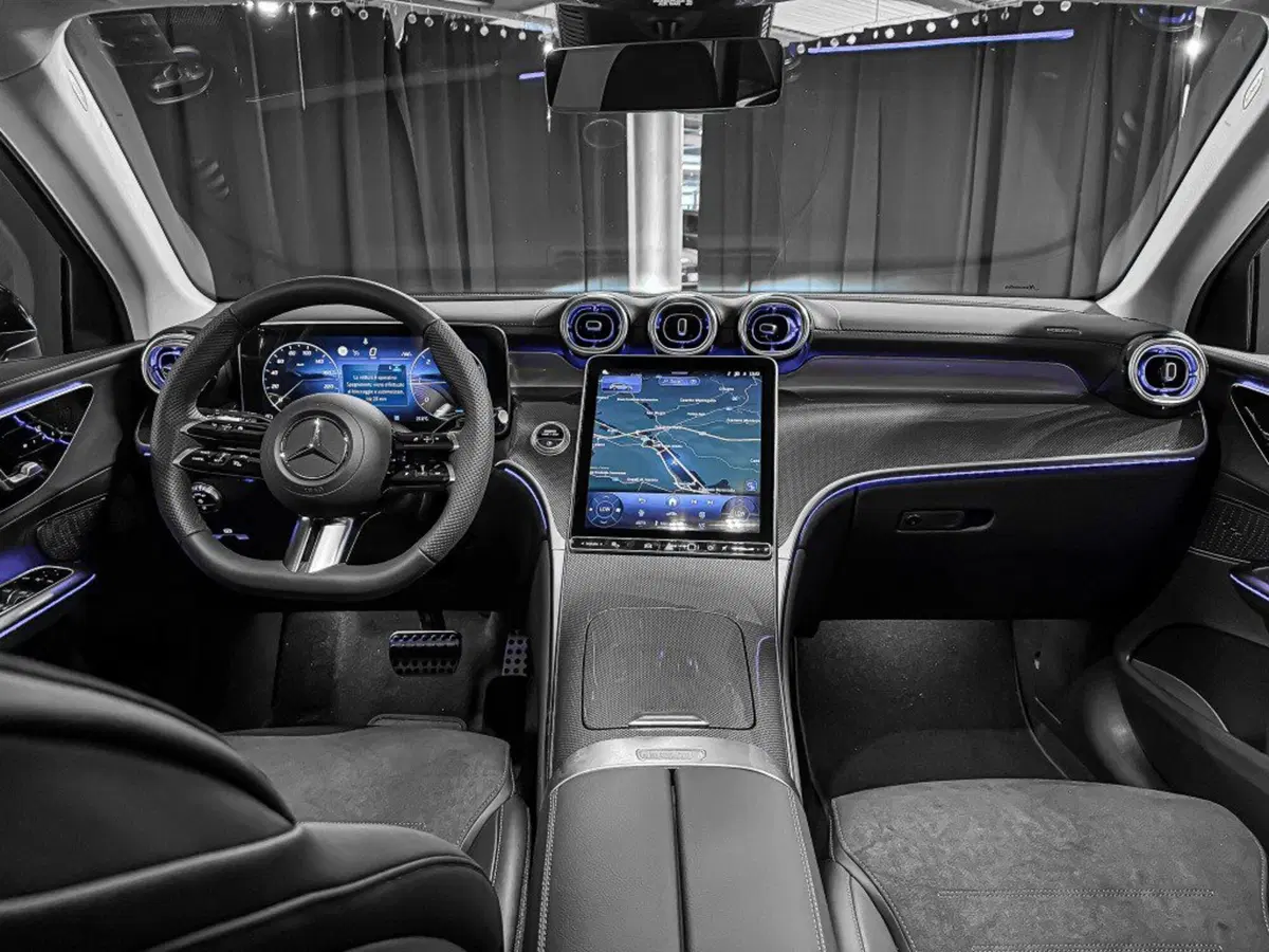Mercedes-Benz GLA SUV nuova a Ancona (13)
