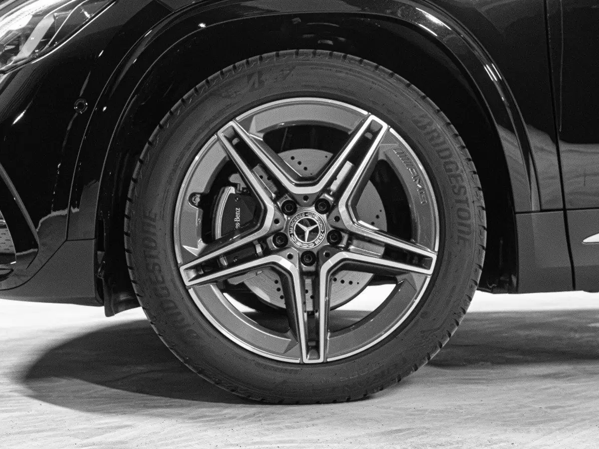 Mercedes-Benz GLA SUV nuova a Ancona (7)