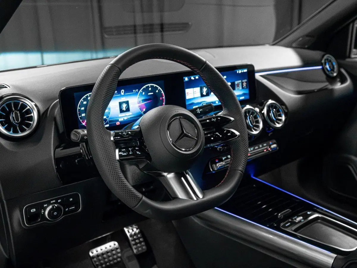Mercedes-Benz GLA SUV nuova a Ancona (13)