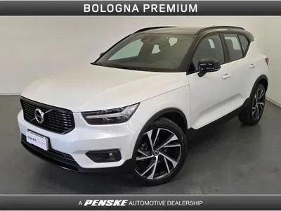 Volvo XC40 T3 Geartronic R-design del 2021 usata a Casalecchio di Reno