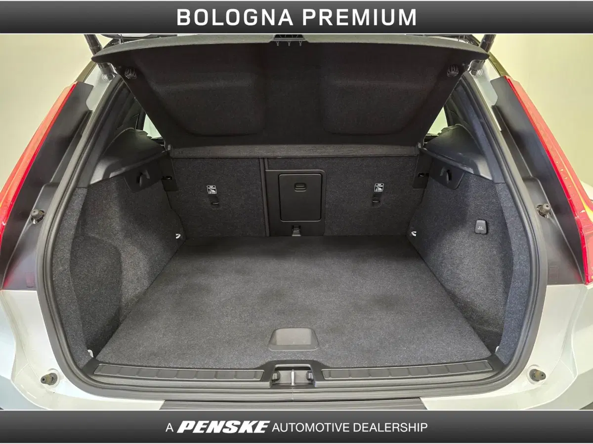 Volvo XC40 usata a Bologna (10)