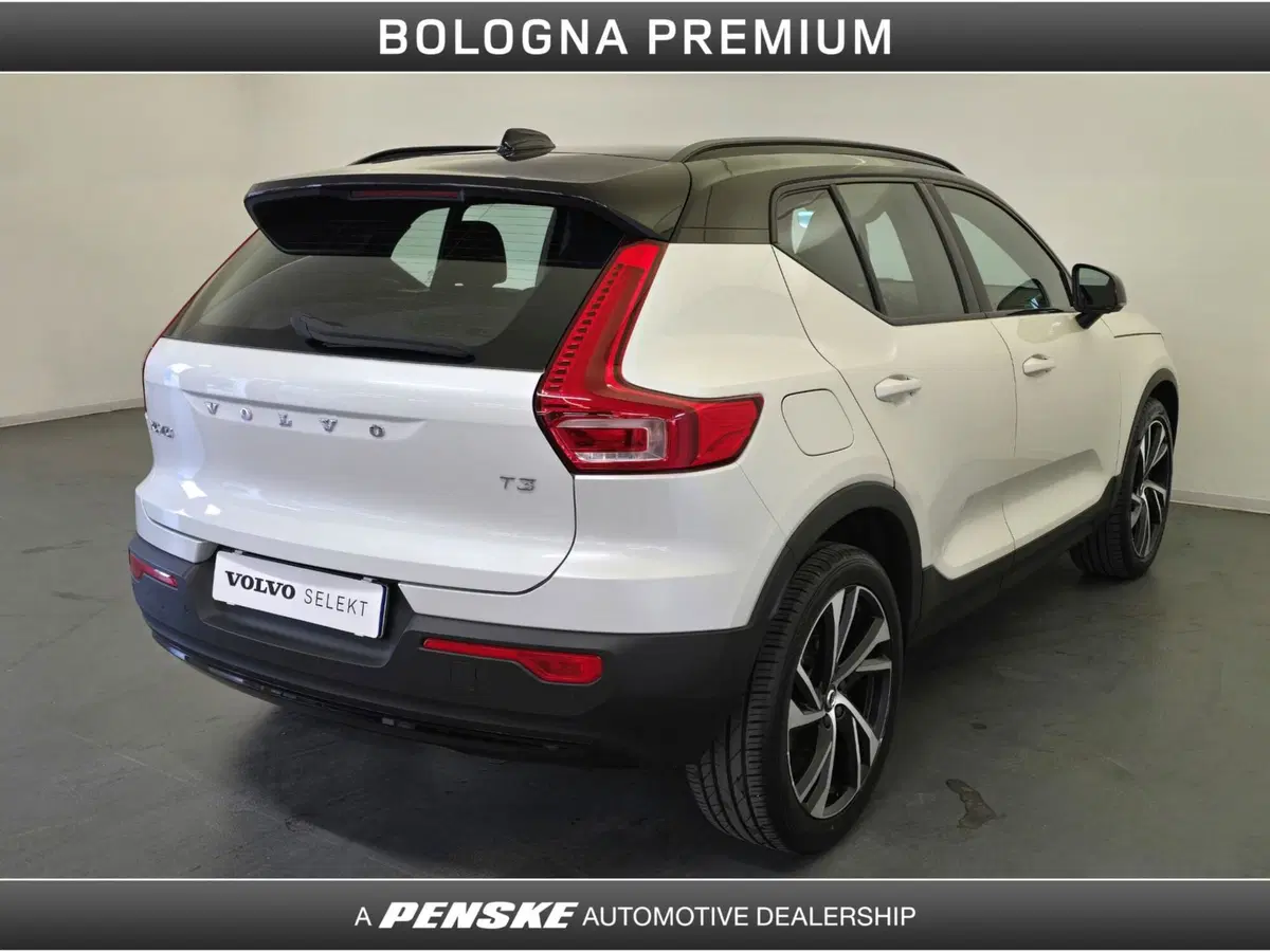 Volvo XC40 usata a Bologna (2)