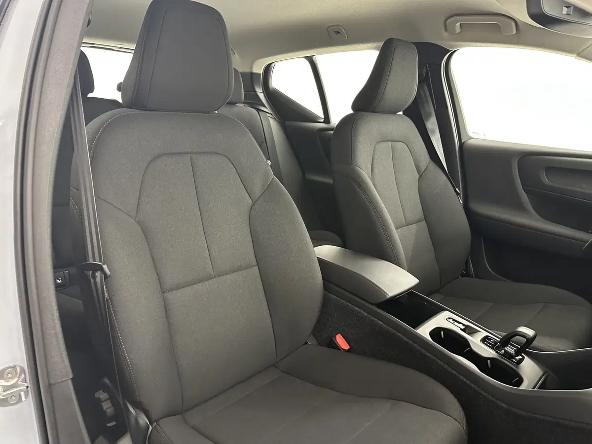 Volvo XC40 usata a Bergamo (12)