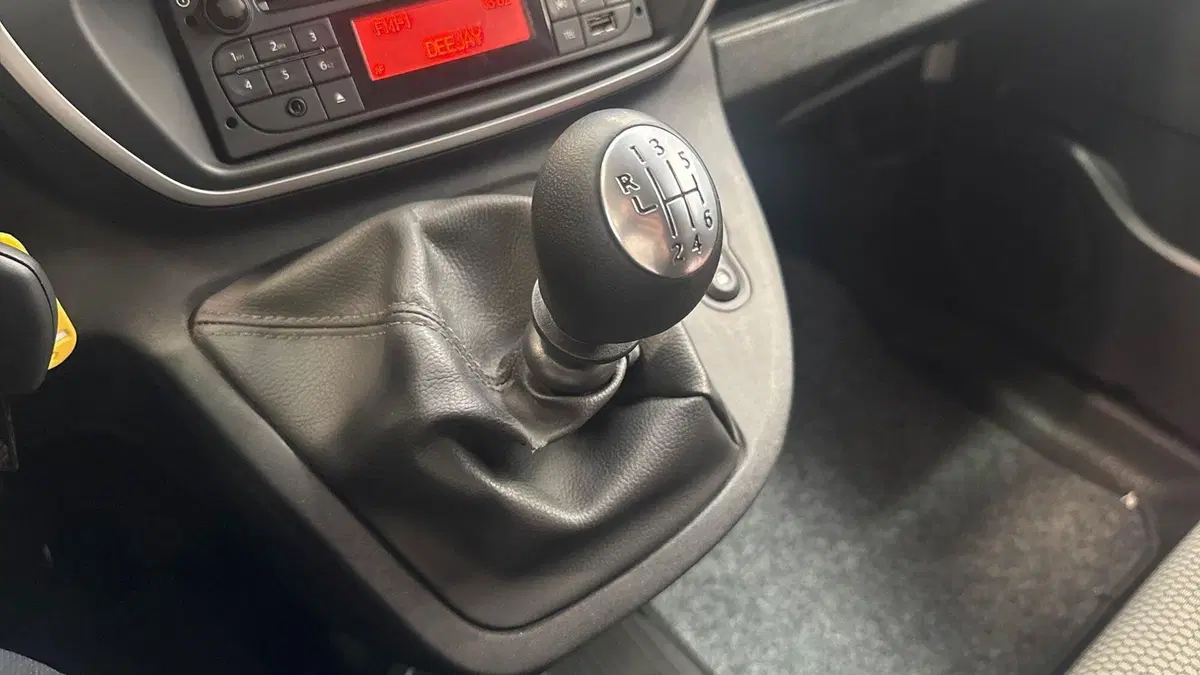 Nissan NV250 usata a Treviso (10)