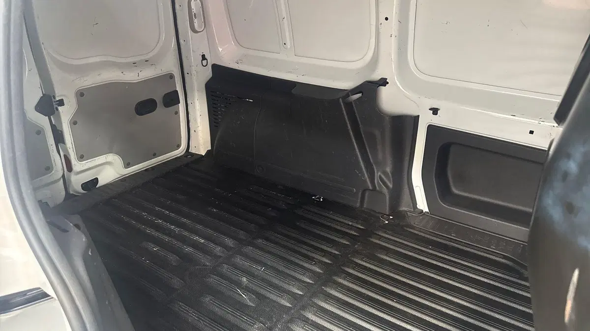 Nissan NV250 usata a Treviso (7)