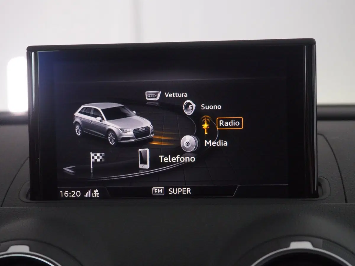 Audi A3 Sportback usata a Palermo (14)