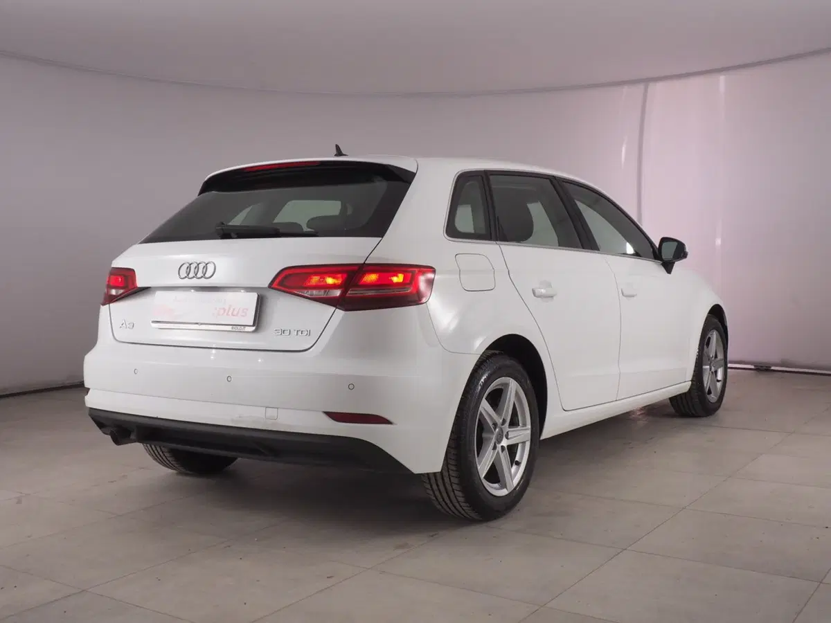 Audi A3 Sportback usata a Palermo (4)