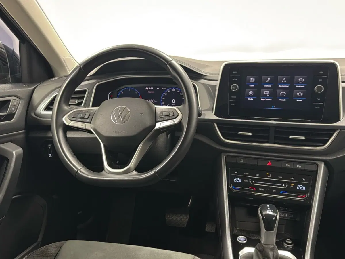 Volkswagen T-Roc usata a Varese (11)