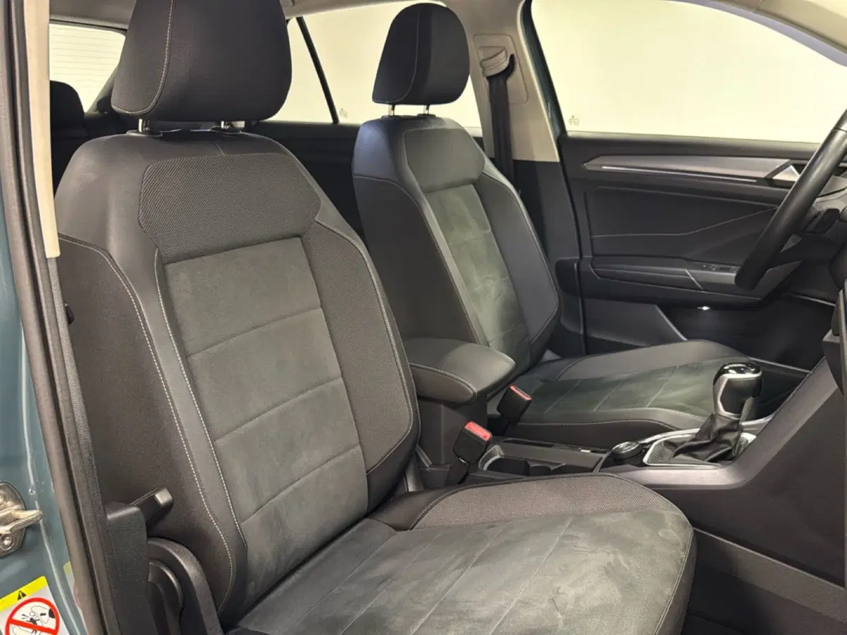 Volkswagen T-Roc usata a Varese (13)
