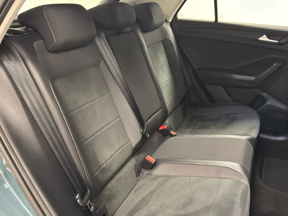 Volkswagen T-Roc usata a Varese (14)