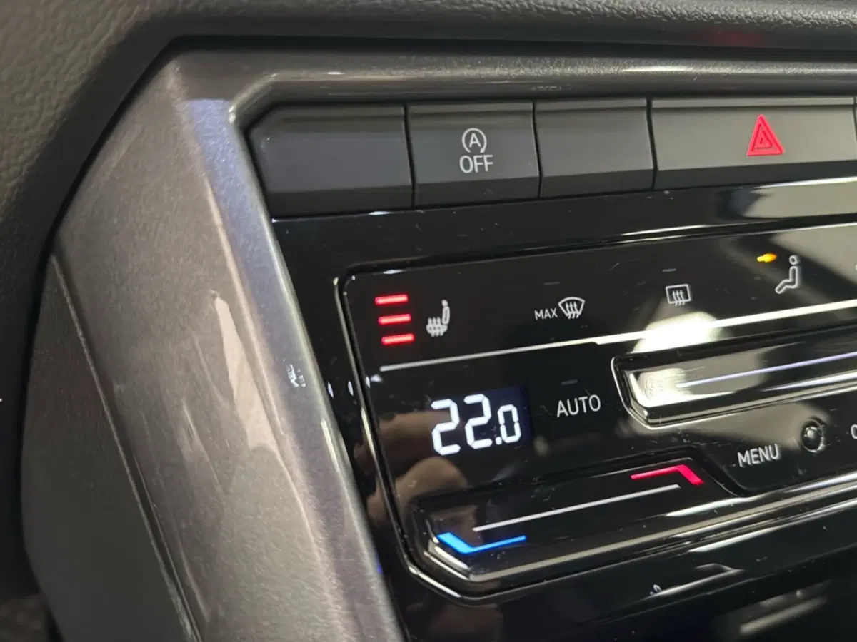 Volkswagen T-Roc usata a Varese (18)