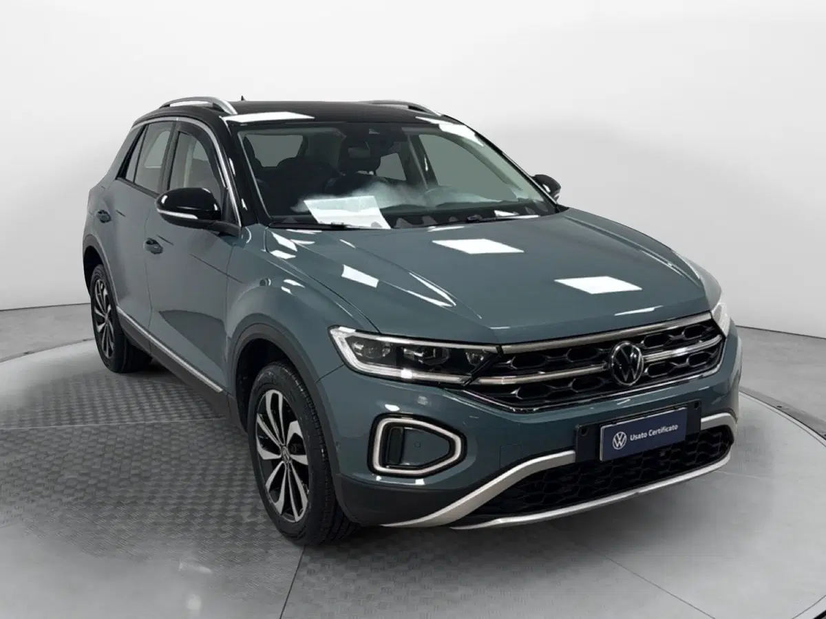 Volkswagen T-Roc usata a Varese (3)