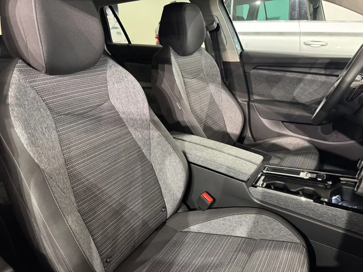 Skoda Superb usata a Varese (12)