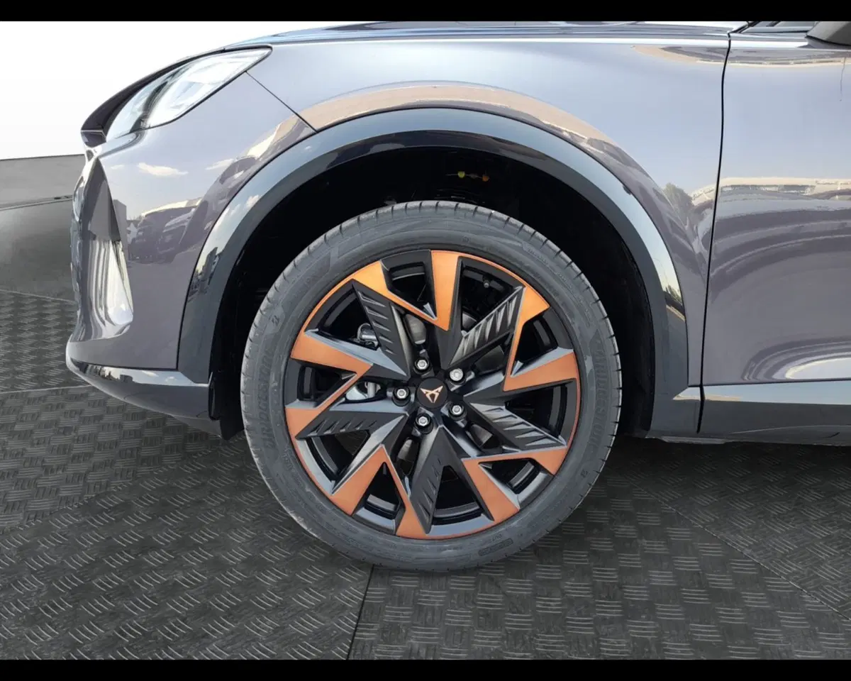 Cupra Formentor nuova a Ravenna (14)
