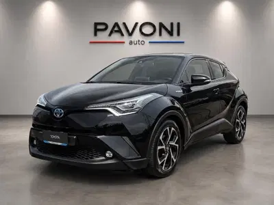 Toyota Toyota C-HR 1.8 hv Lounge fwd e-cvt del 2025 usata a Pescara
