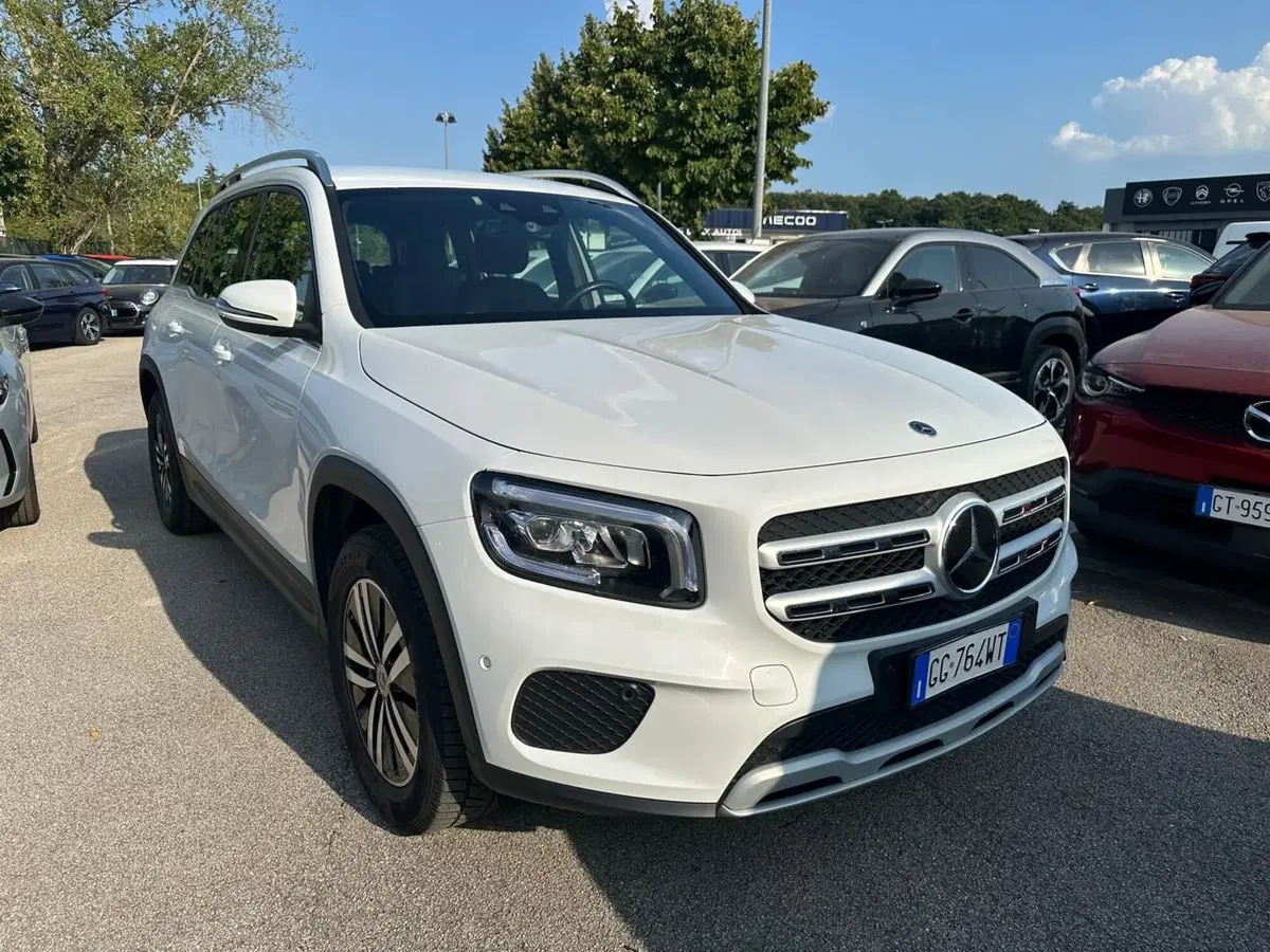Mercedes-Benz GLB usata a Frosinone (13)