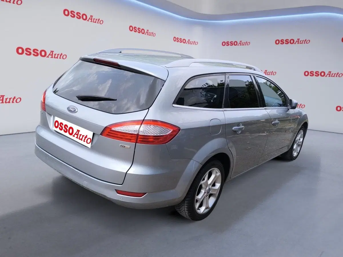 Ford Mondeo Station Wagon usata a Udine (3)