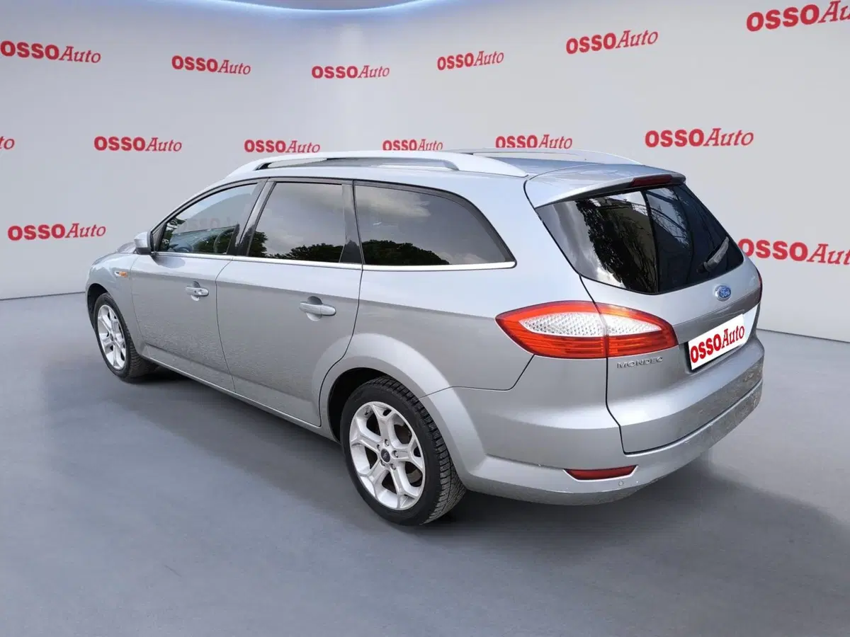 Ford Mondeo Station Wagon usata a Udine (4)
