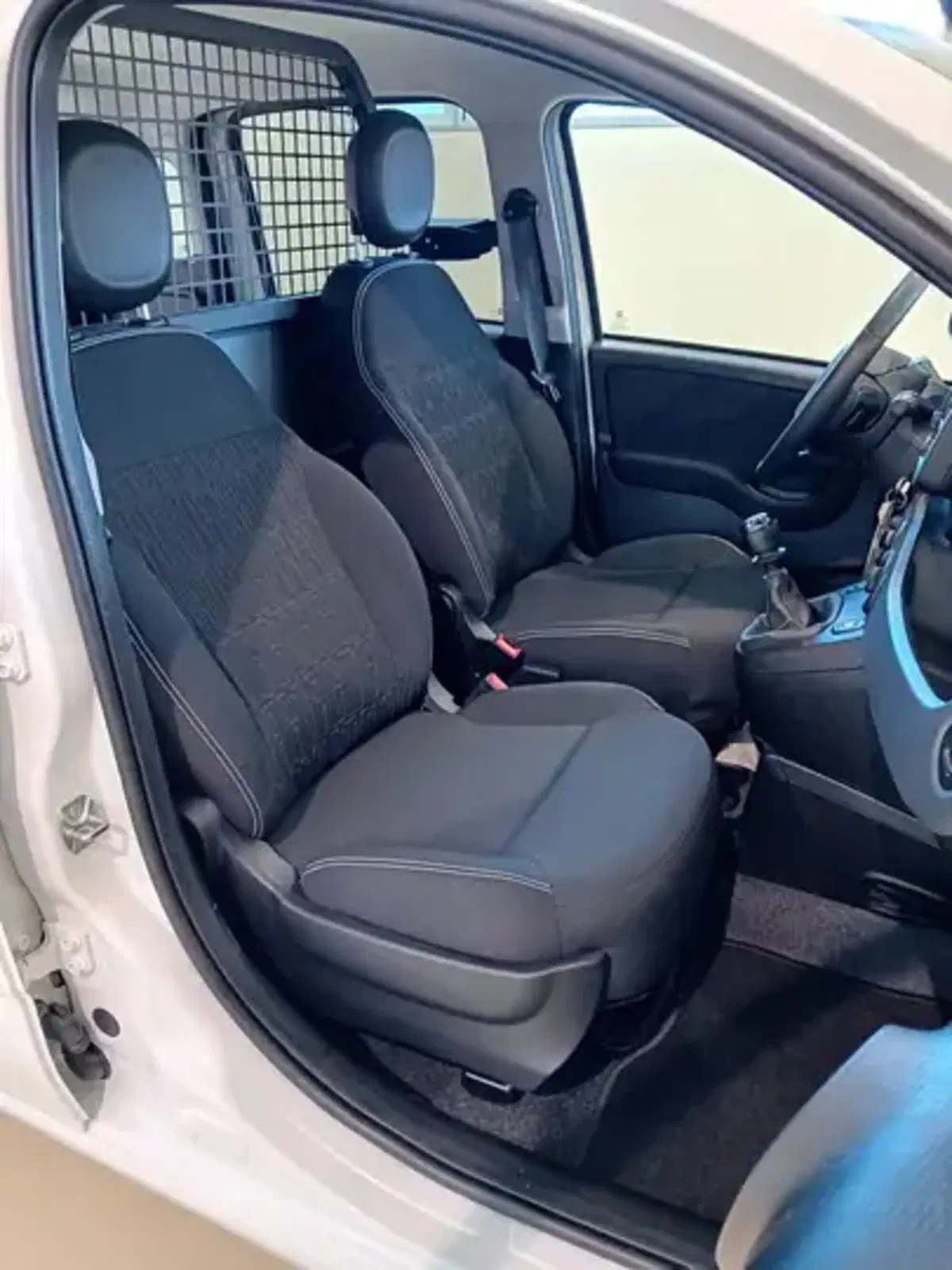 Fiat Panda nuova a Milano (11)