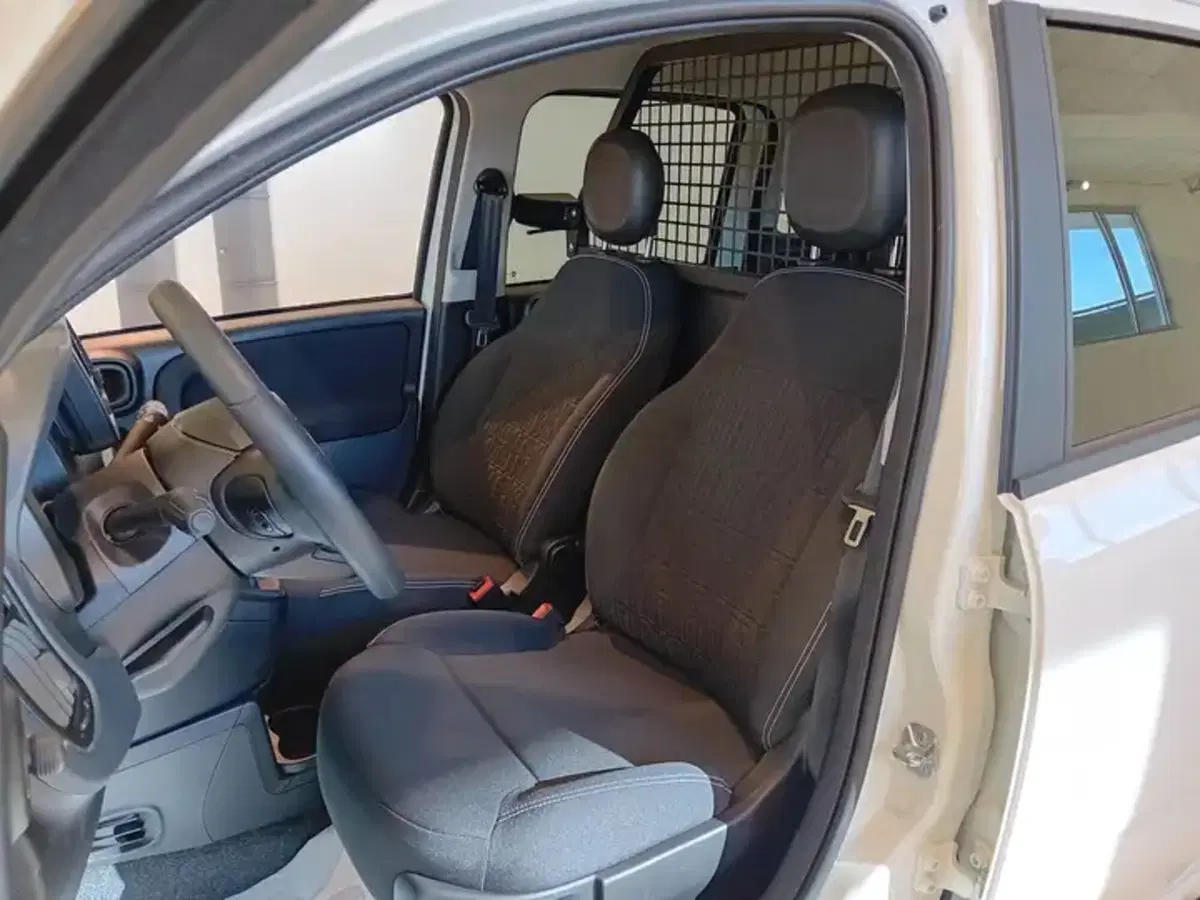 Fiat Panda nuova a Milano (12)