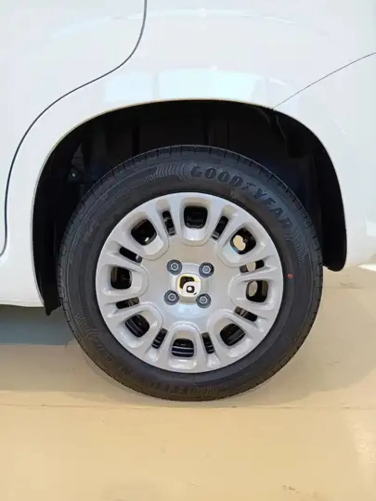 Fiat Panda nuova a Milano (15)