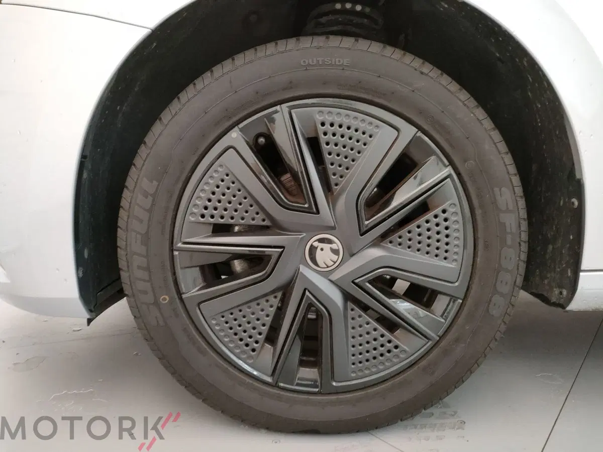 Skoda Fabia usata a Varese (6)