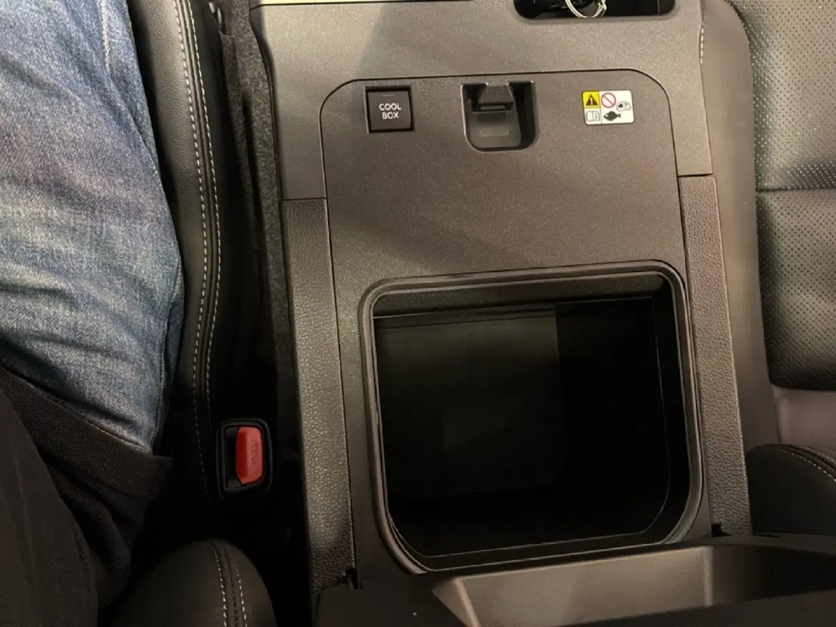 Toyota Land Cruiser nuova a Massa-Carrara (14)