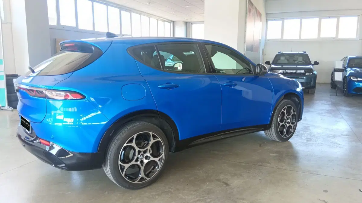 Alfa Romeo Tonale usata a Terni (4)