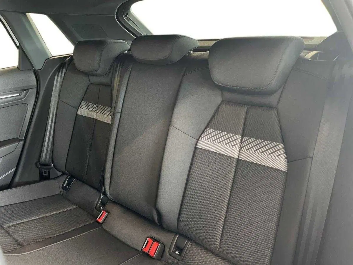 Audi A3 Sportback nuova a Ferrara (13)