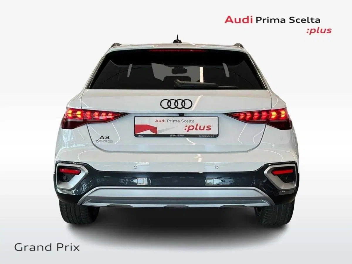 Audi A3 Sportback nuova a Ferrara (5)