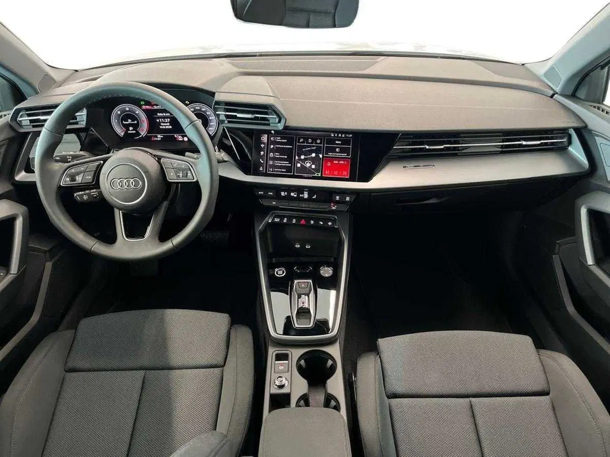 Audi A3 Sportback nuova a Ferrara (9)