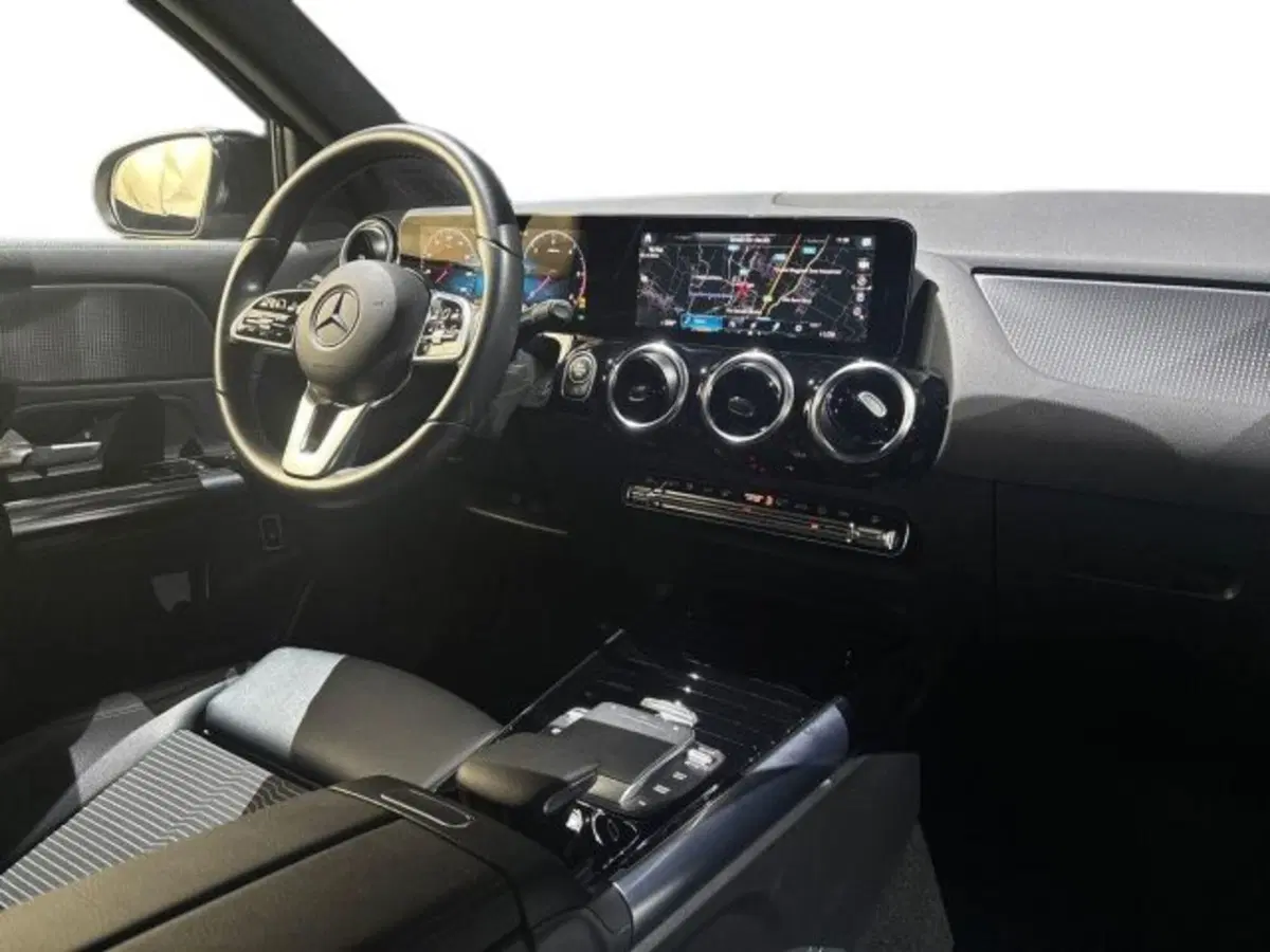 Mercedes-Benz GLA SUV usata a Bologna (15)