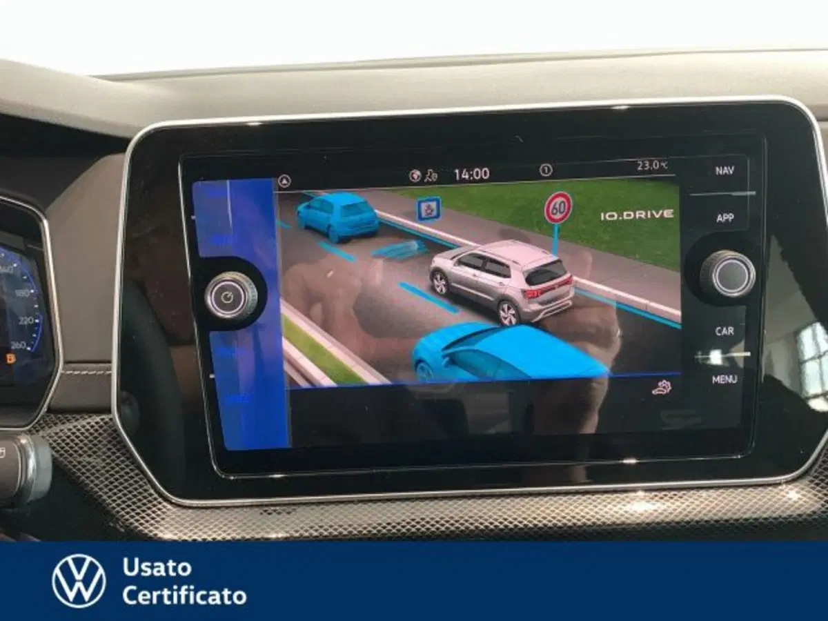 Volkswagen T-Cross nuova a Vicenza (12)